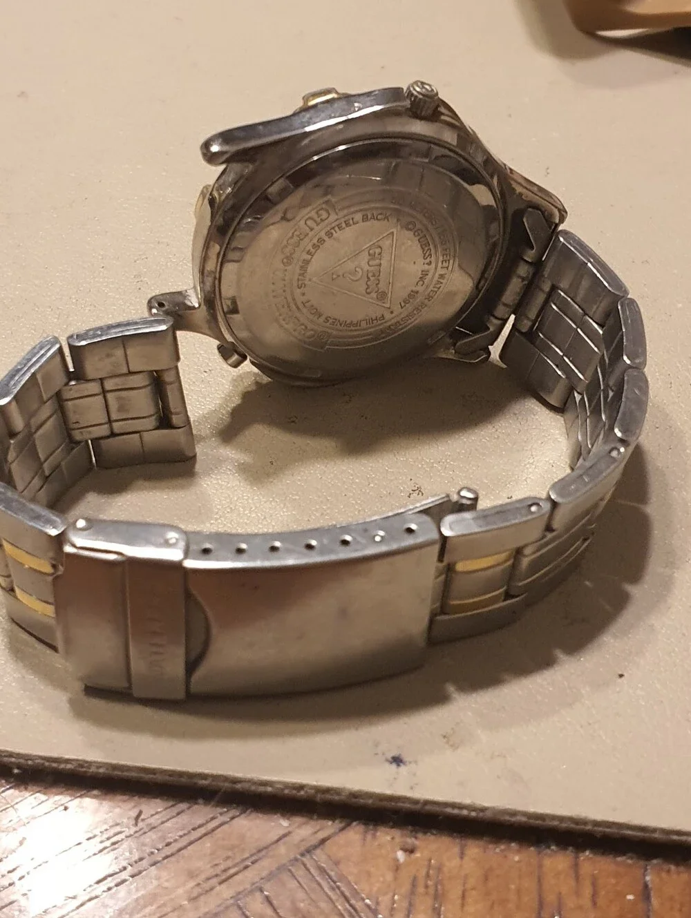 10/$20 Vtg Guess Waterpro Indiglo Silver/Goldtone Stainless Steel Men's Watch